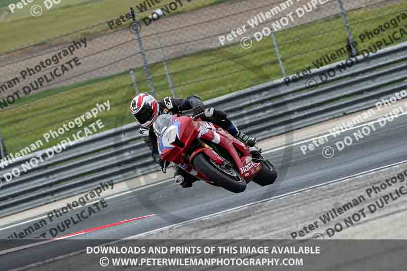 cadwell no limits trackday;cadwell park;cadwell park photographs;cadwell trackday photographs;enduro digital images;event digital images;eventdigitalimages;navarra;no limits trackdays;peter wileman photography;racing digital images;trackday digital images;trackday photos